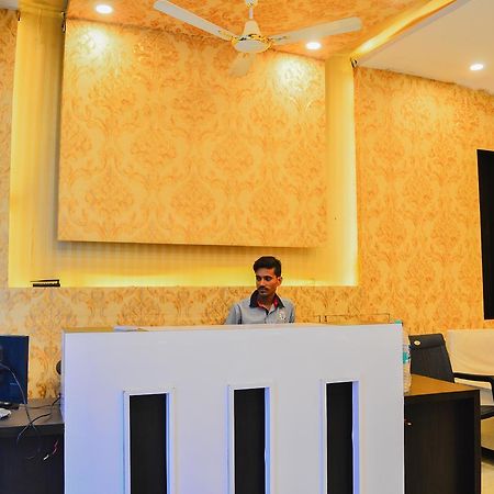 Hotel City Palace Ujjain Luaran gambar