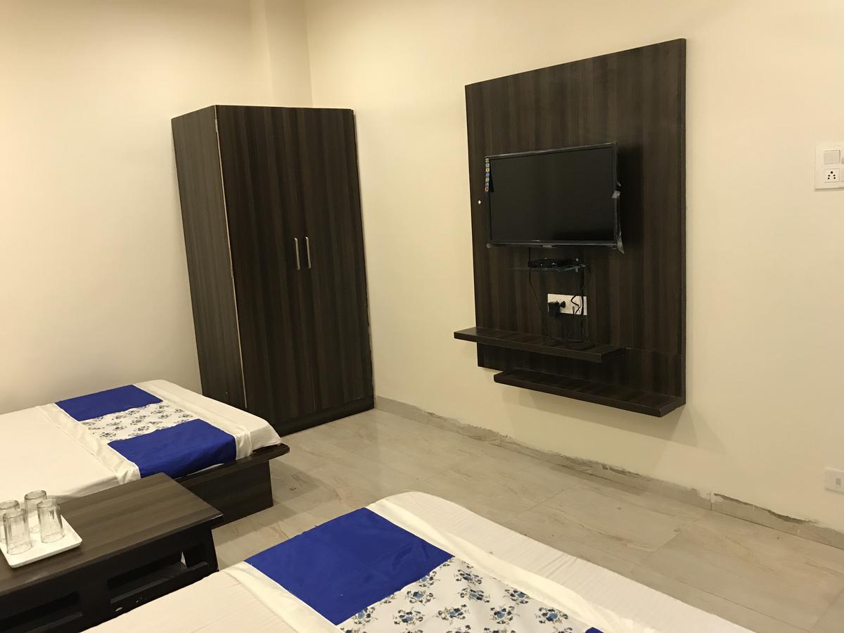 Hotel City Palace Ujjain Luaran gambar